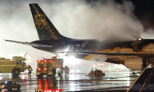 飞机托运锂电池起火