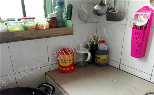 04-2居家安防（案例）家庭厨房